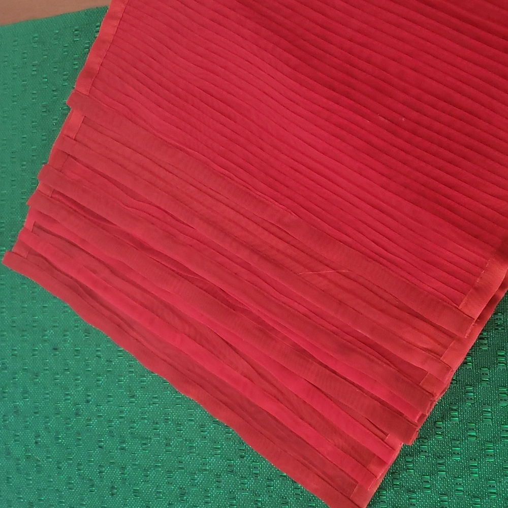 Placemats from pier one  set of 8 red sheer/mesh mats holiday xmas